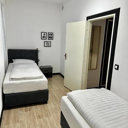 Crolivia Apartments Near Arena, Center Of Pula Exterior photo