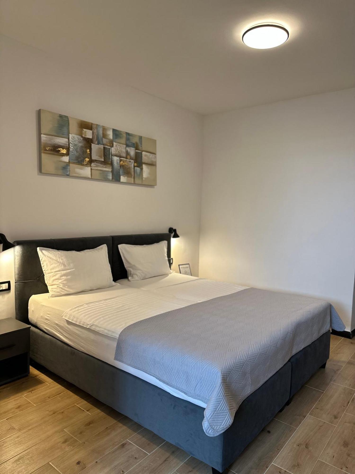 Apartment Crolivia Near Arena, Center Of